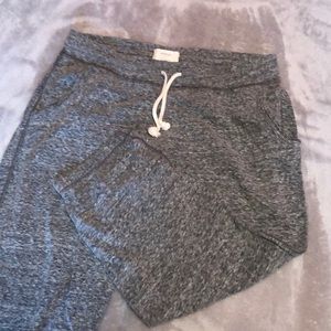Aerie junior M Capri lounge pants